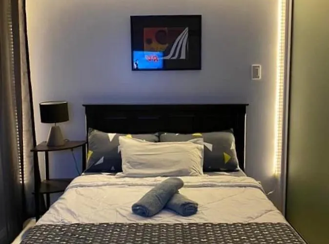 Azure Staycation By Mrf's Hotel 4*
