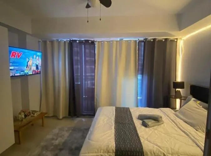 Azure Staycation By Mrf's Manila